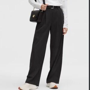 NWT Louis Vuitton Black Pants NEW US 6 LV UNIFORME